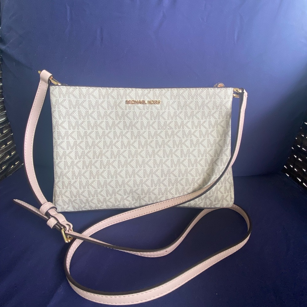 Michael Kors White and Pink Women's Bag